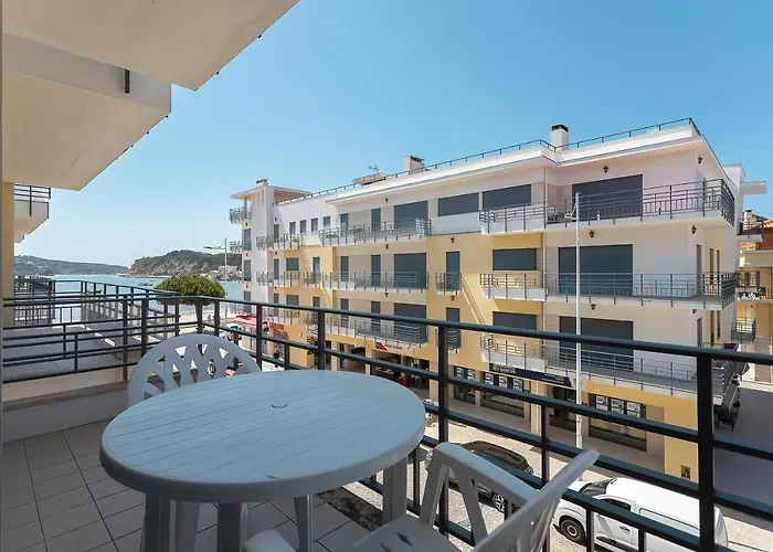 Junto à - By Smarthomes